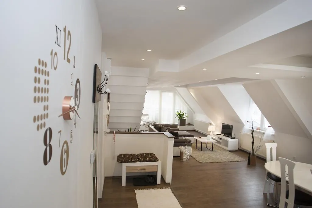 Riverside Flat With King Castle View Budapest 0*,  Hongrie